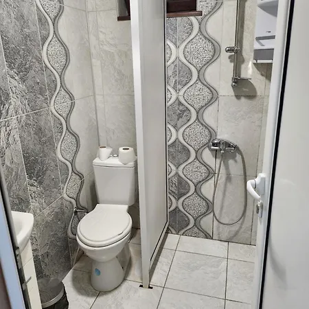 за Konukevi